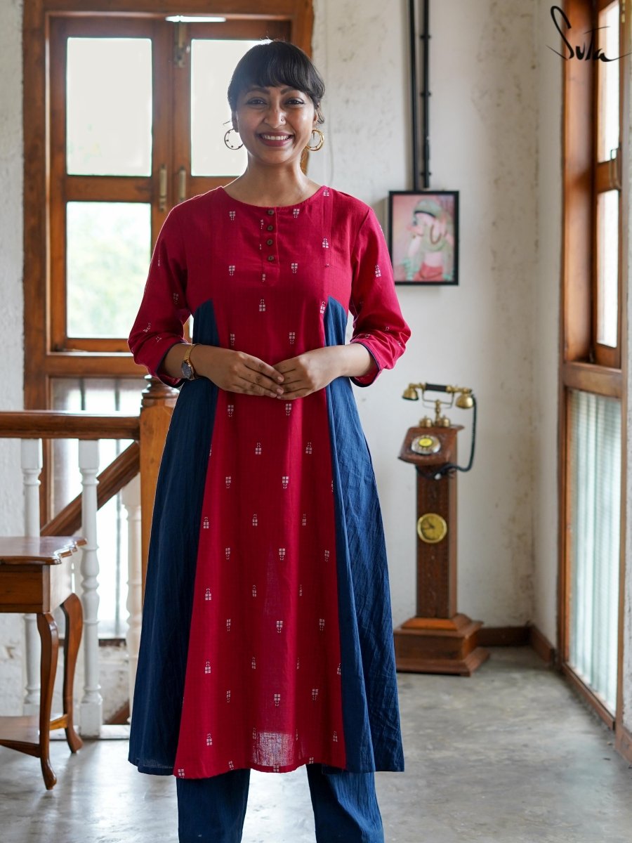 Red soil blue sea - suta