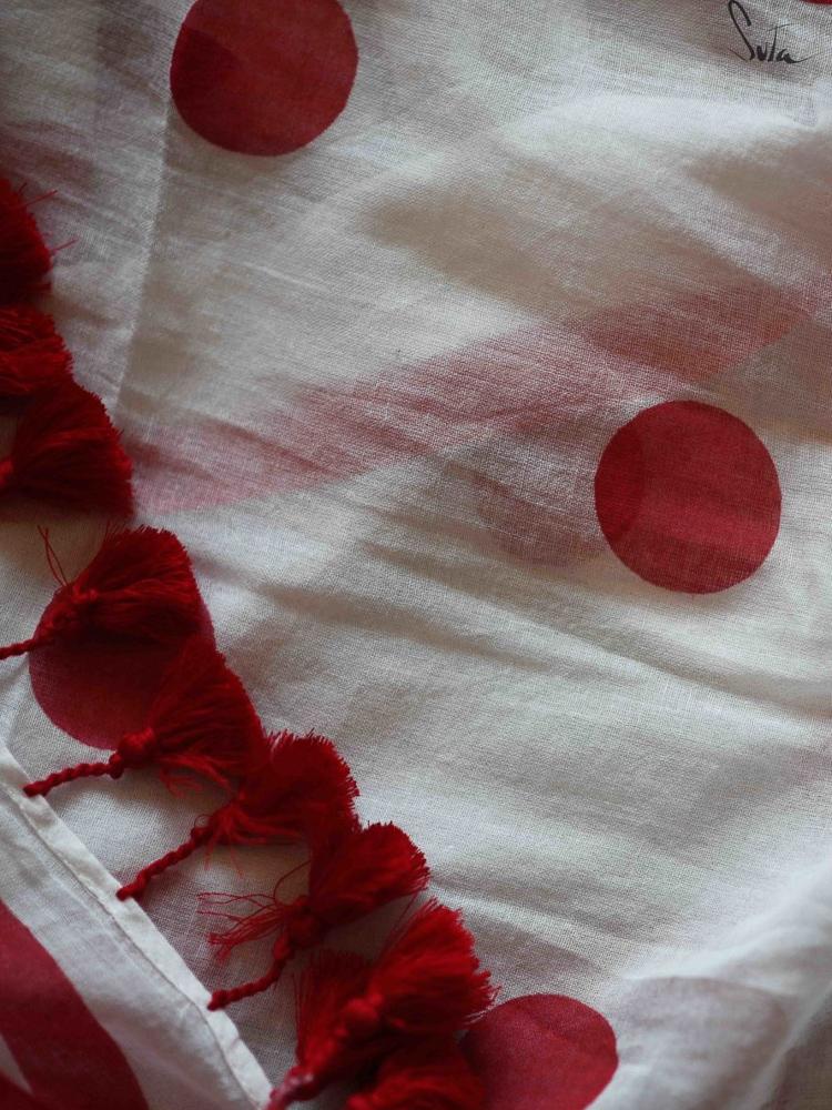 Snow cherries in the sky polka - suta.in