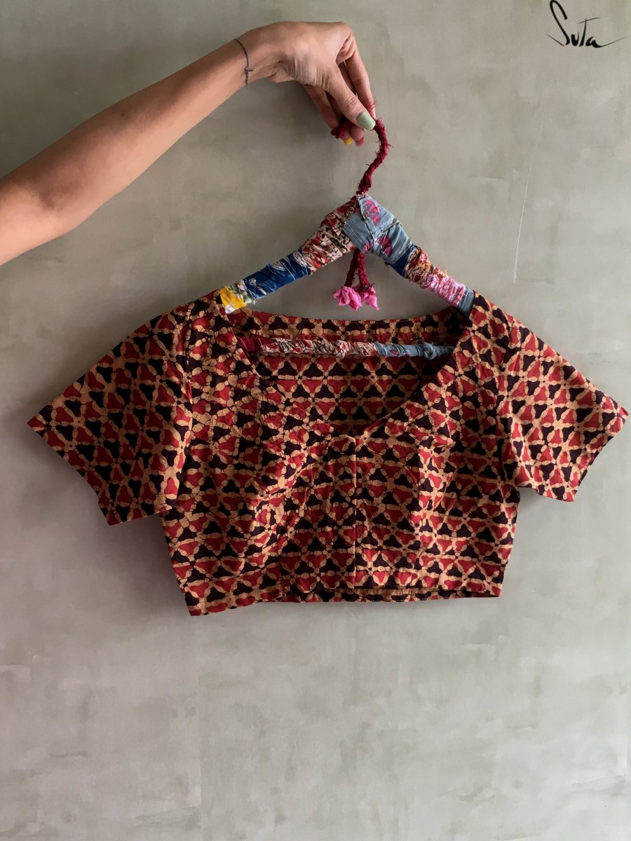 Varaha (Blouse) - suta.in