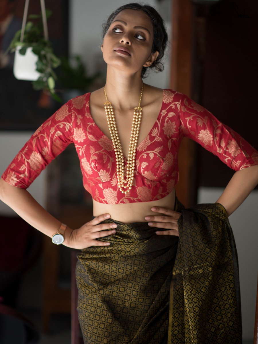 Varuna Ki Lehrein - suta