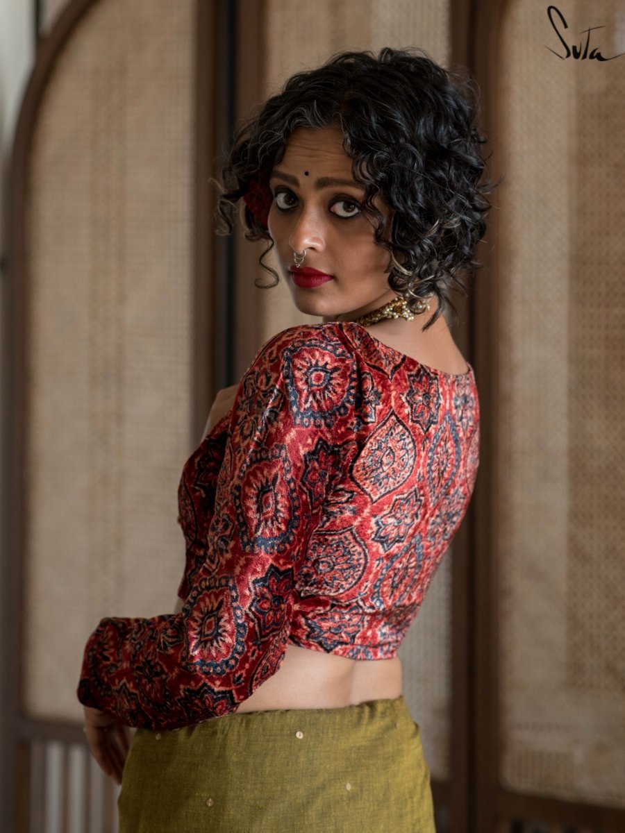 Ye Khamosh Mizazi - suta