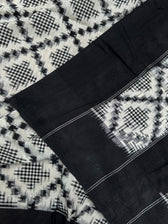 Monochrome Weave