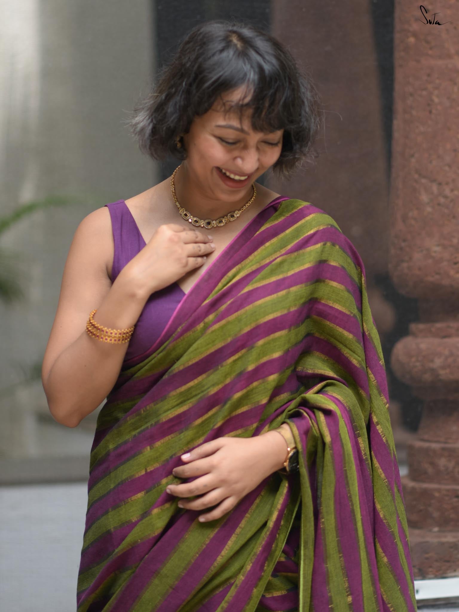 Angoori Daastan