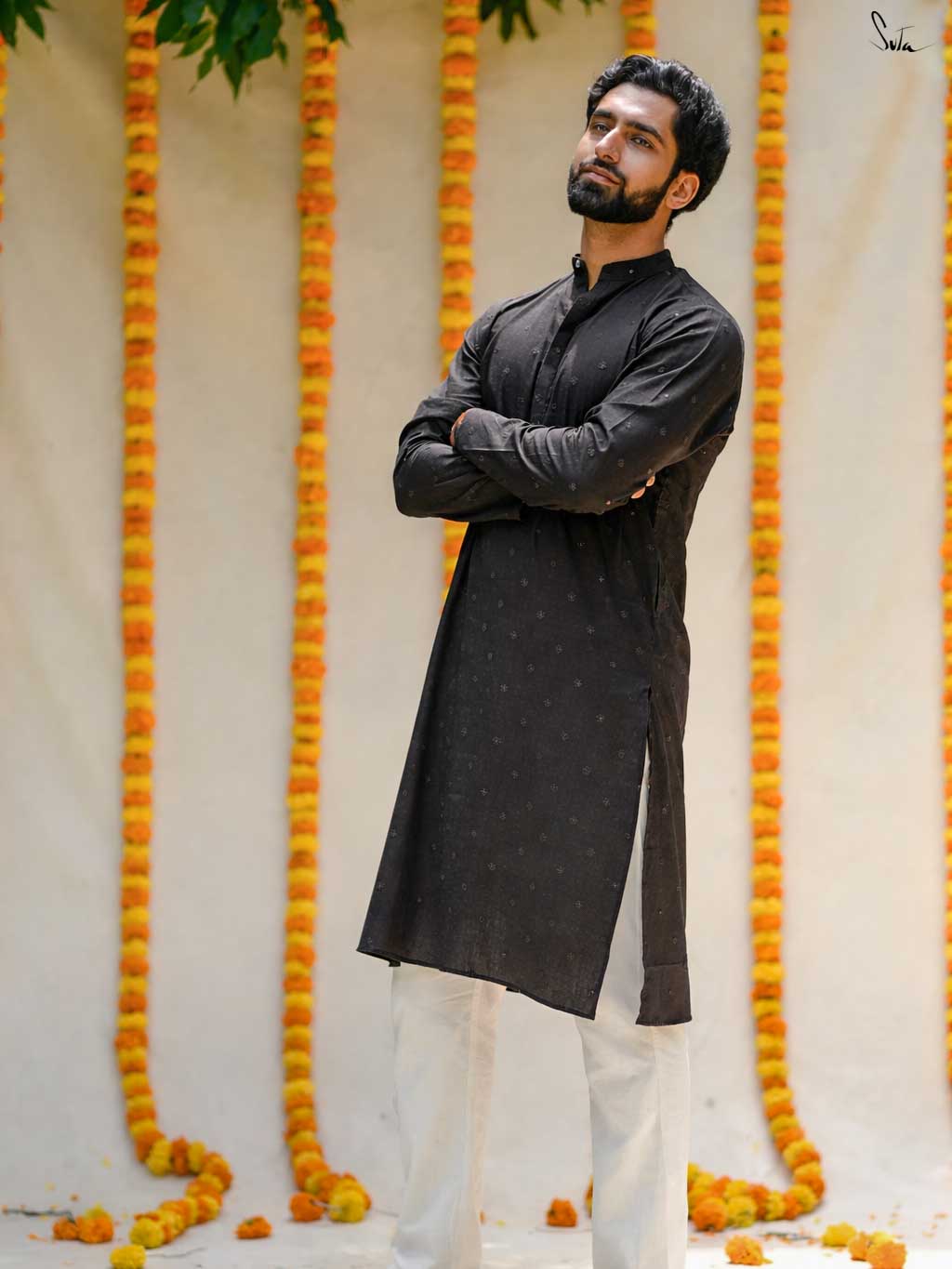 Shimmering Coal (Kurta)