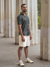 Paws and Reflect
