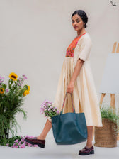 Sutokotha (Dress)