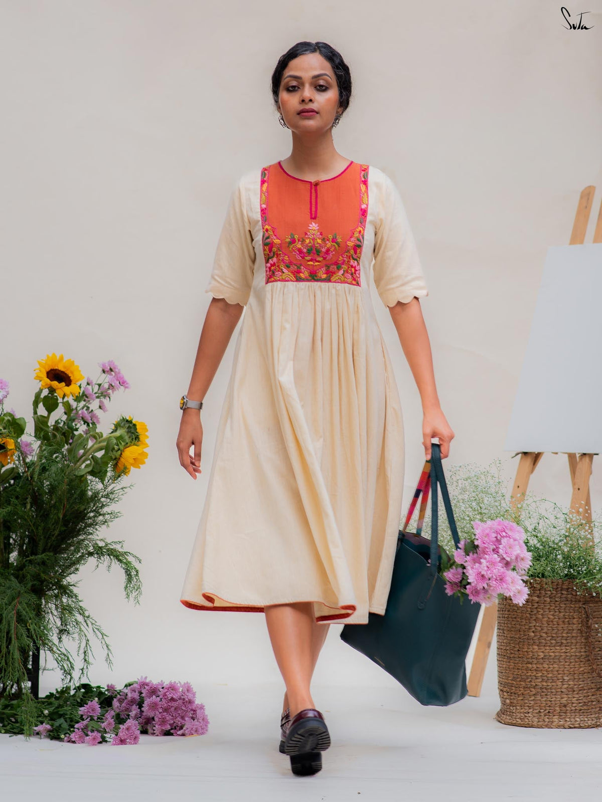 Sutokotha (Dress)