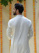 Safed sa Man (Kurta)