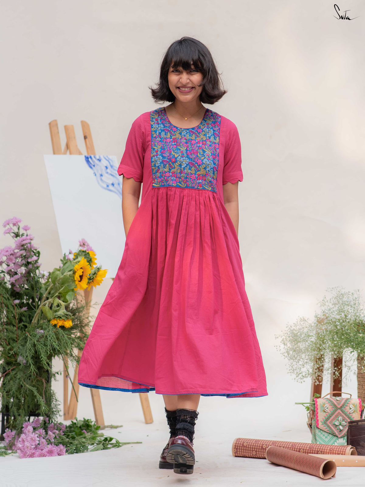 Neer Nodi (Dress)