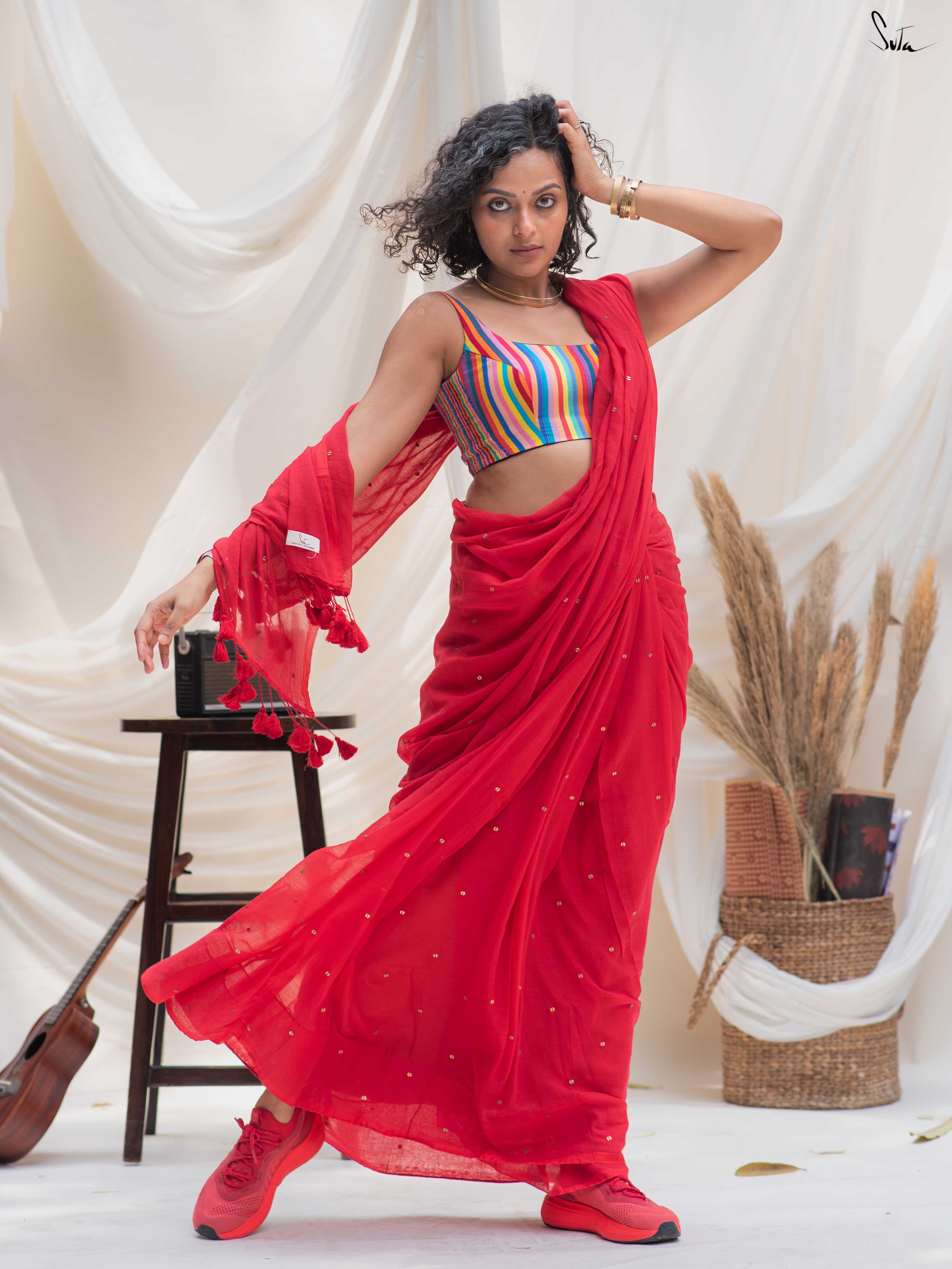 Laal Chumki - FS - RTW