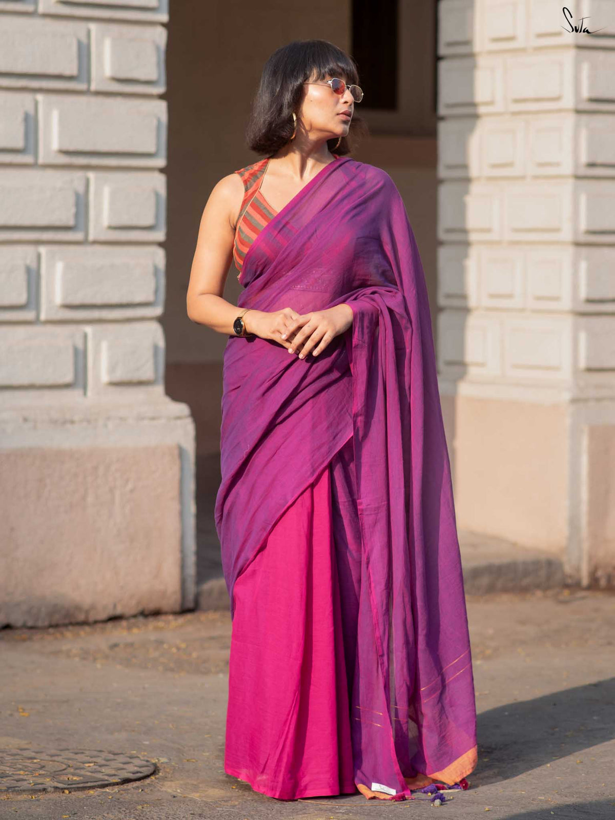 Dancing Dhoop