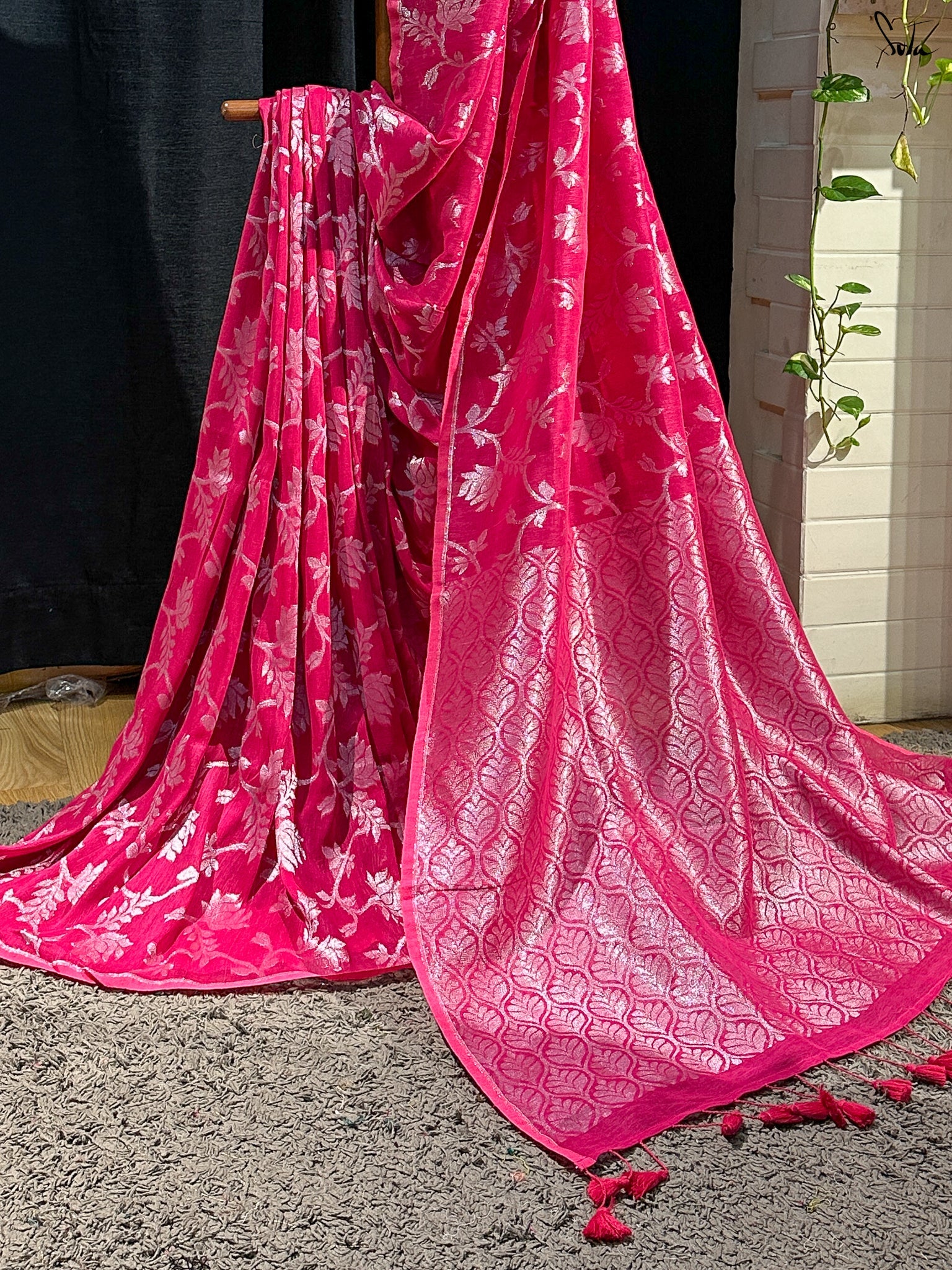 Fuchsia Flora