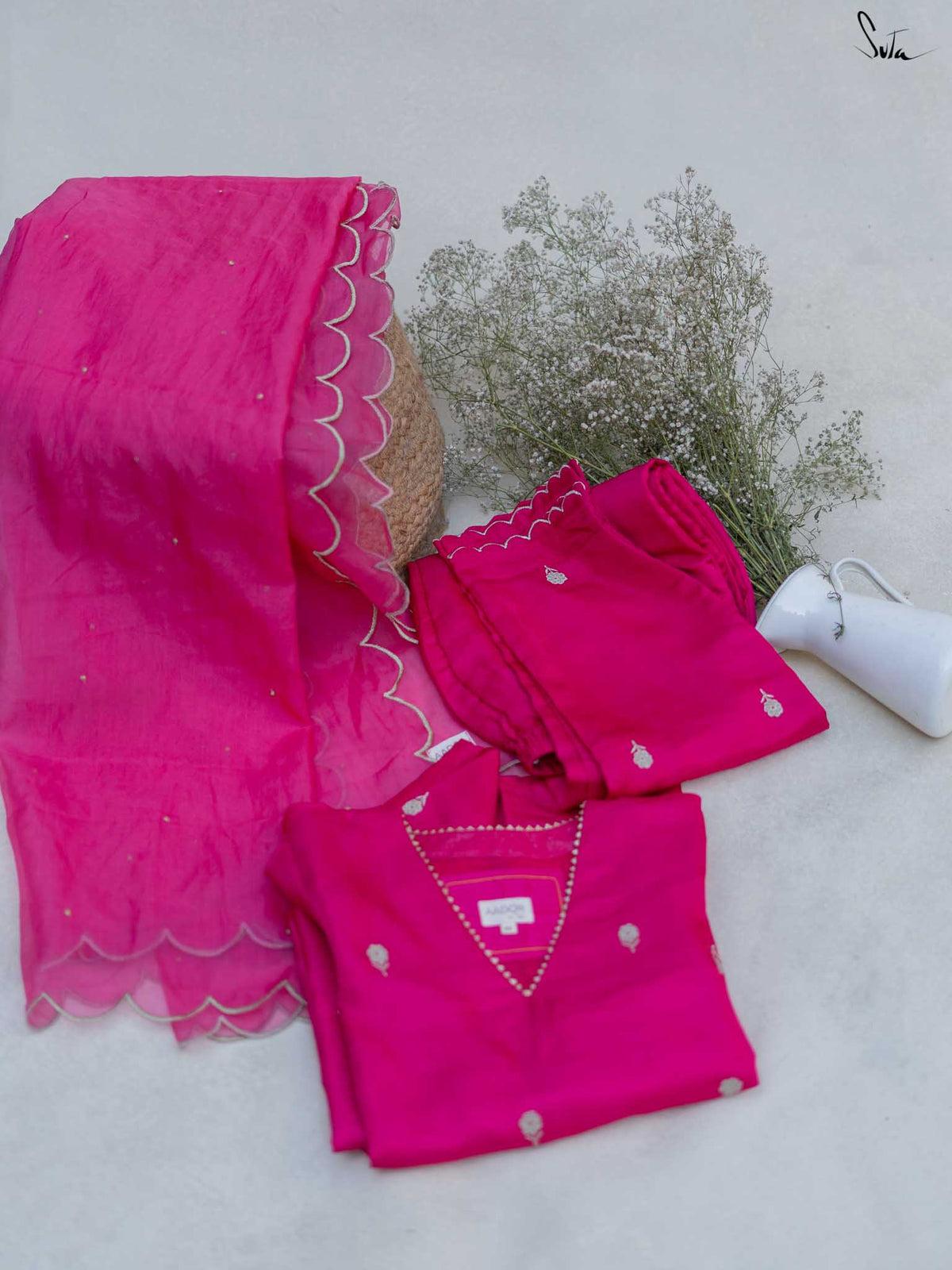 Gulabi Beli