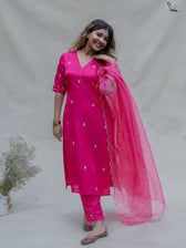 Gulabi Beli