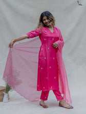 Gulabi Beli
