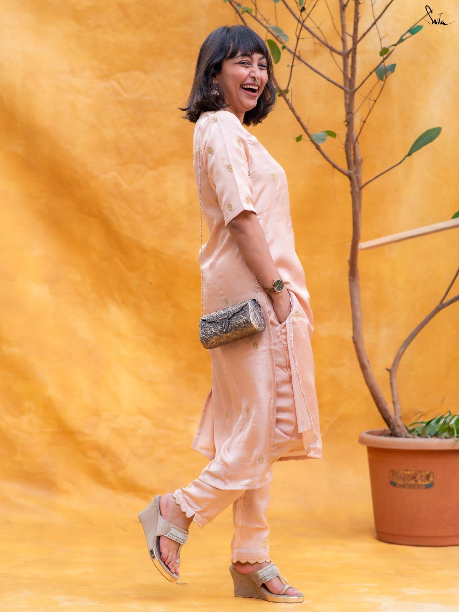 Khwaabsafar Beli