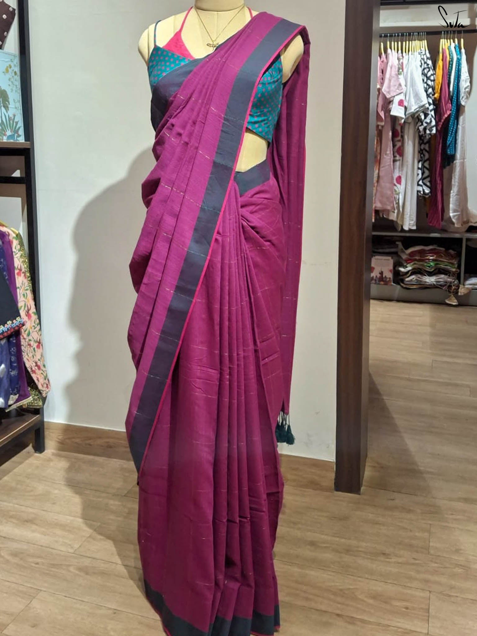 Komal Valli