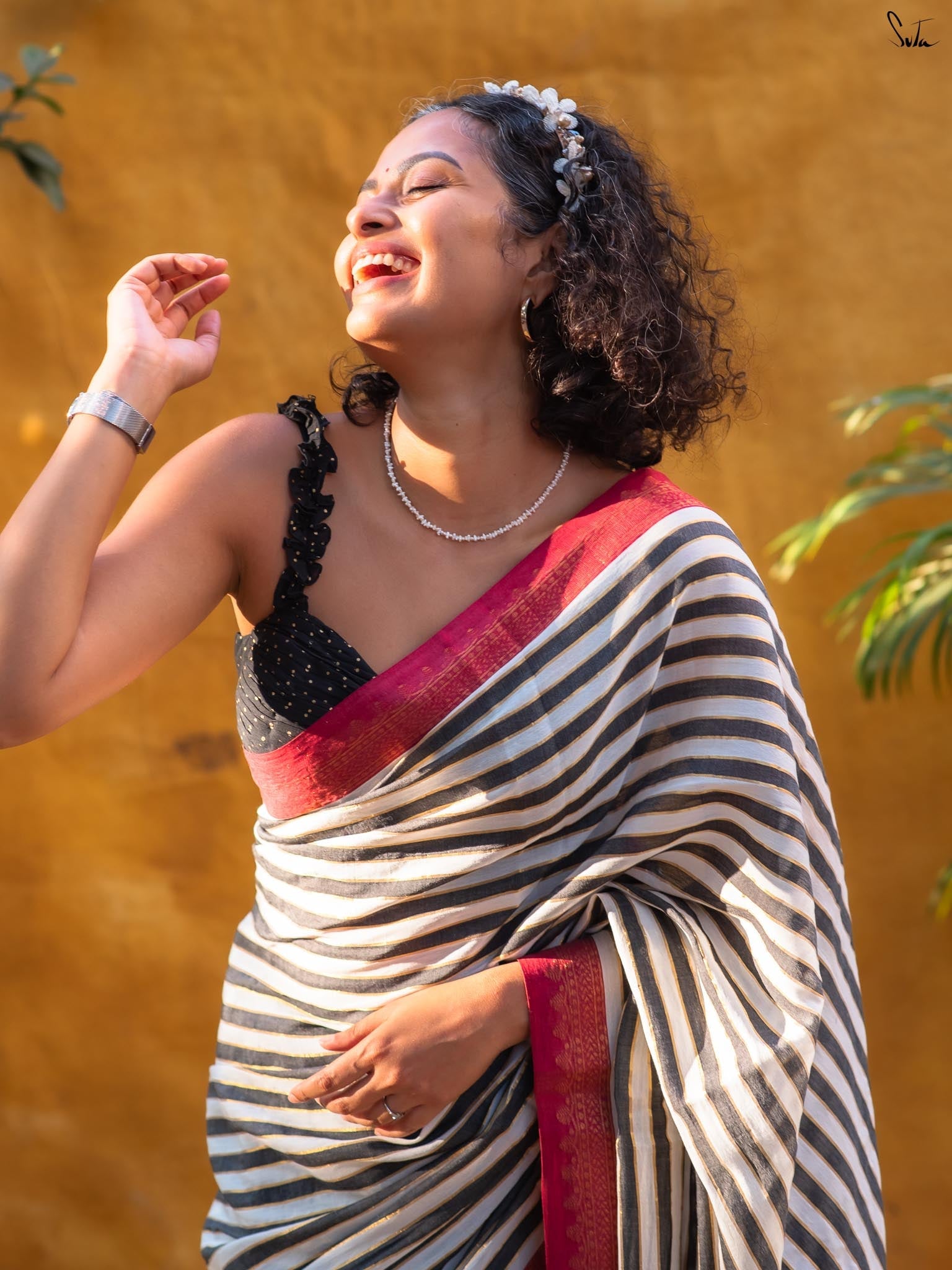Suta White Pure Cotton Saree