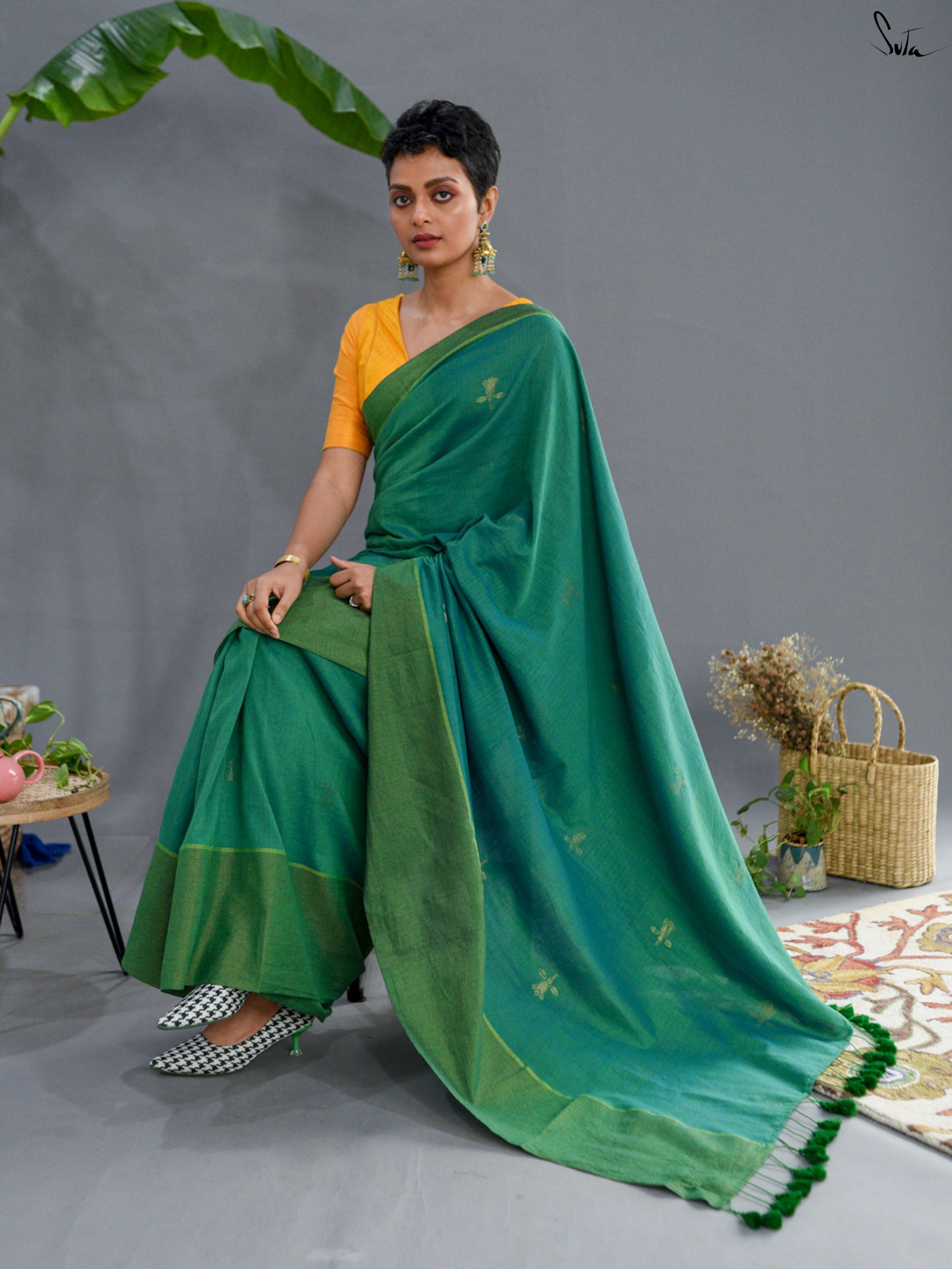 Munshell Saree