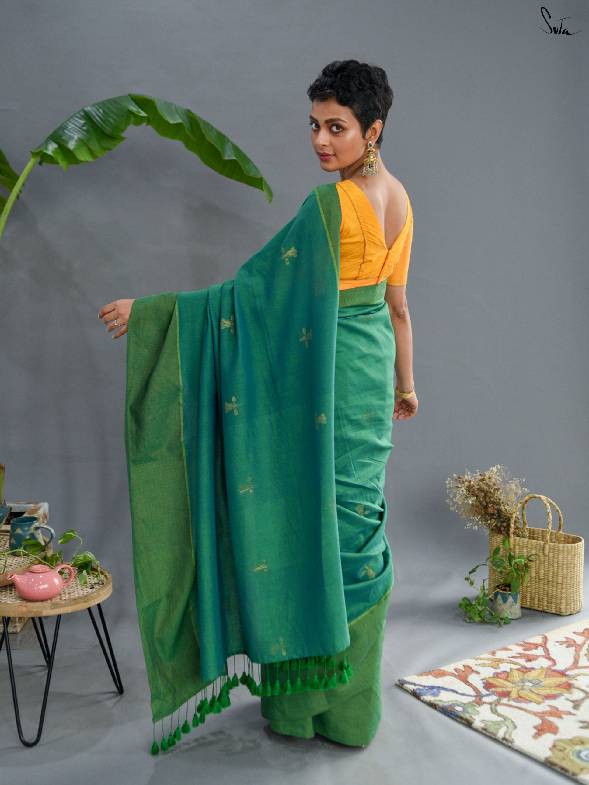 Munshell Saree