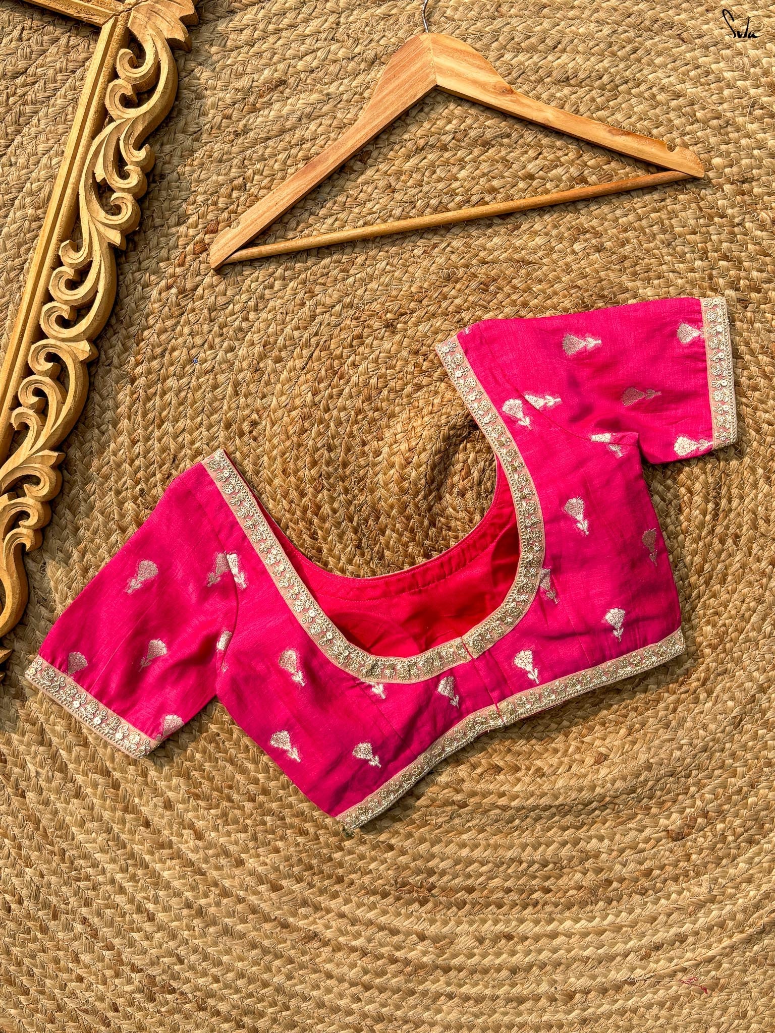 Phirni Pink