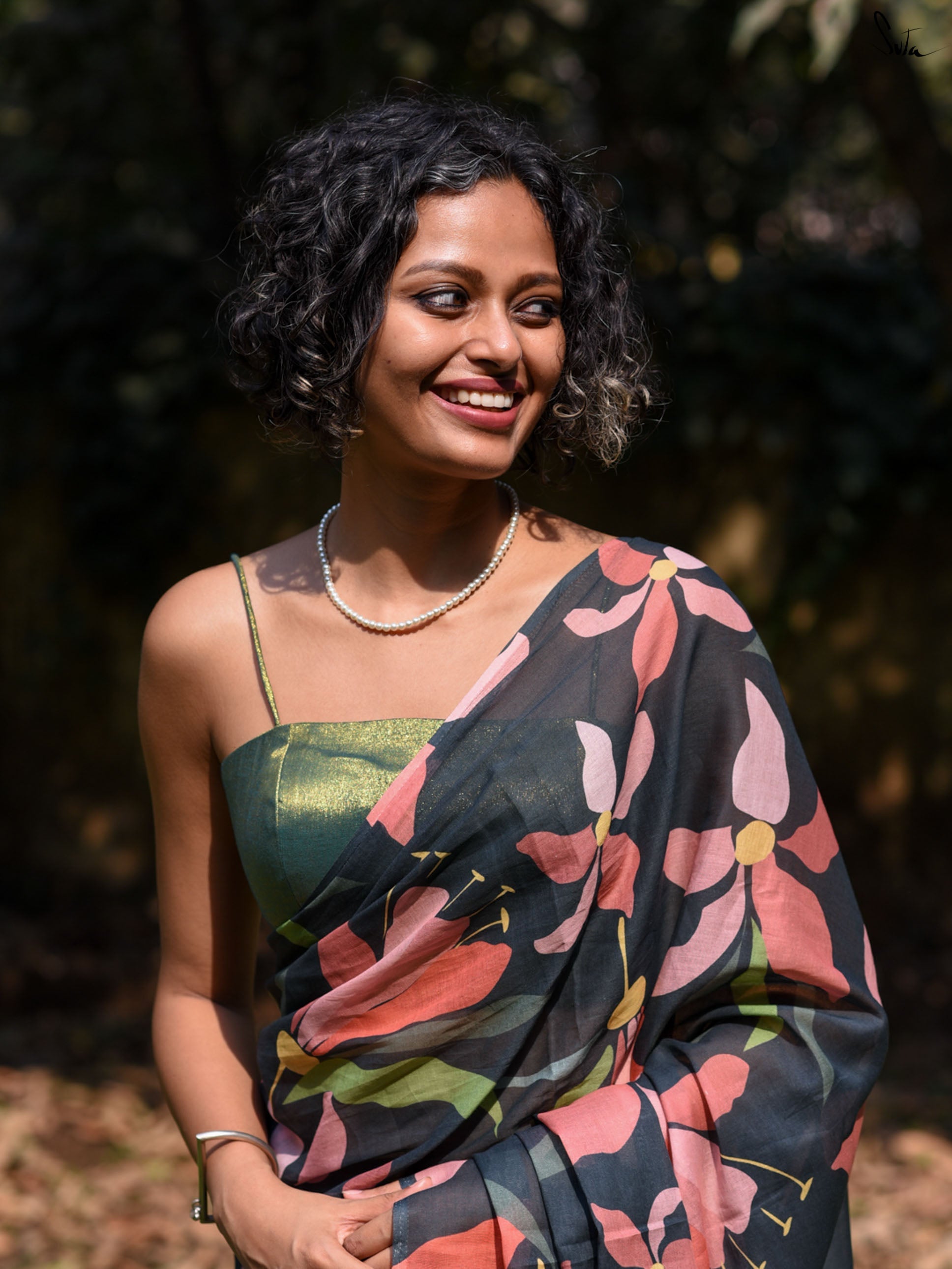 Phoolo Ki Chaddar Saree
