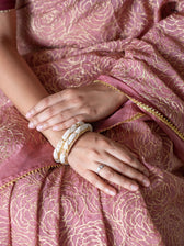 Roseate Charm