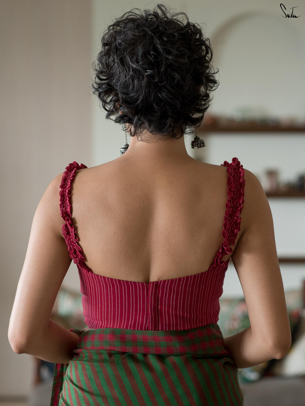 Curly Charulata