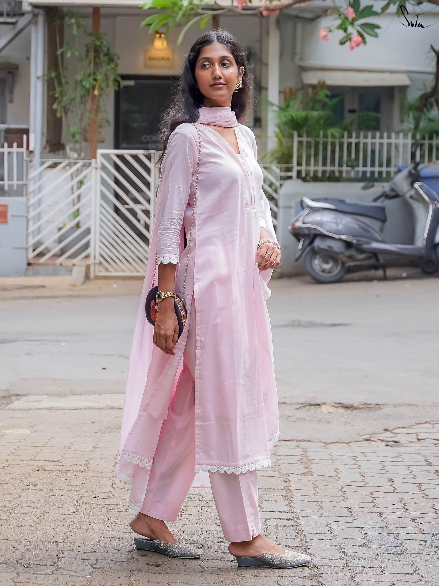 Suta Baby Pink Cotton Kurta Set
