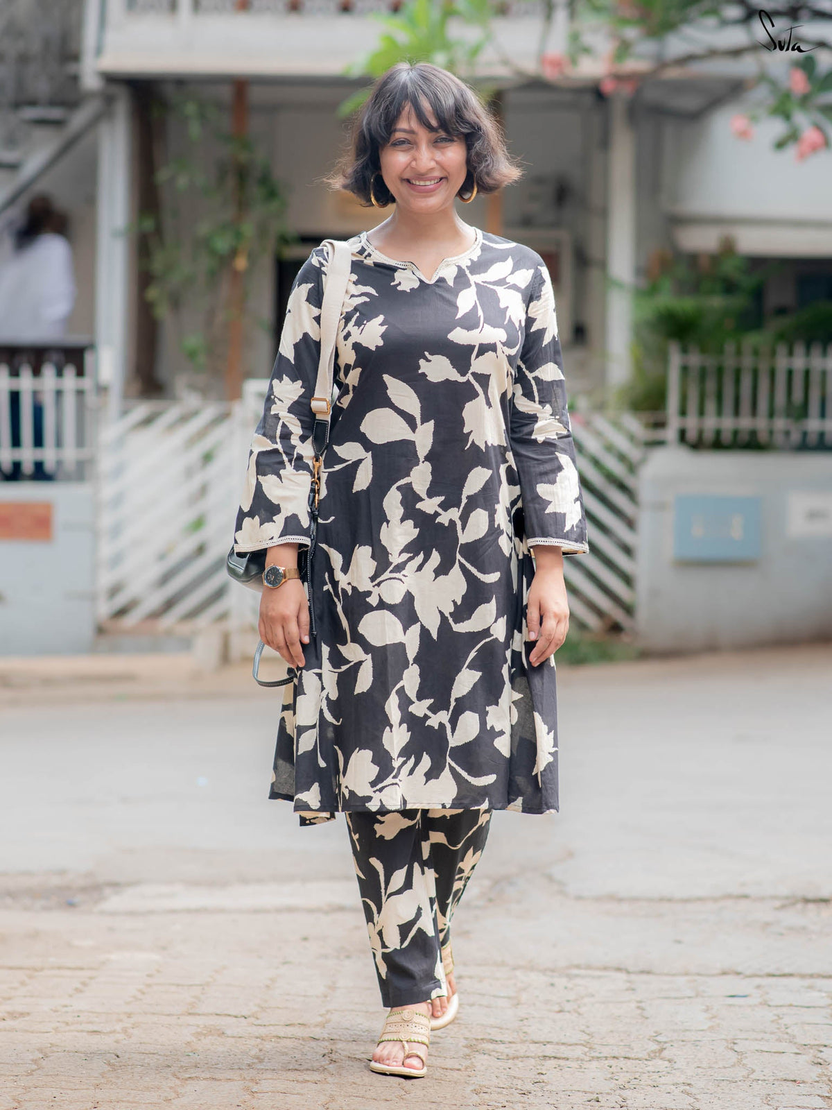 Suta Black Cotton Kurta Set