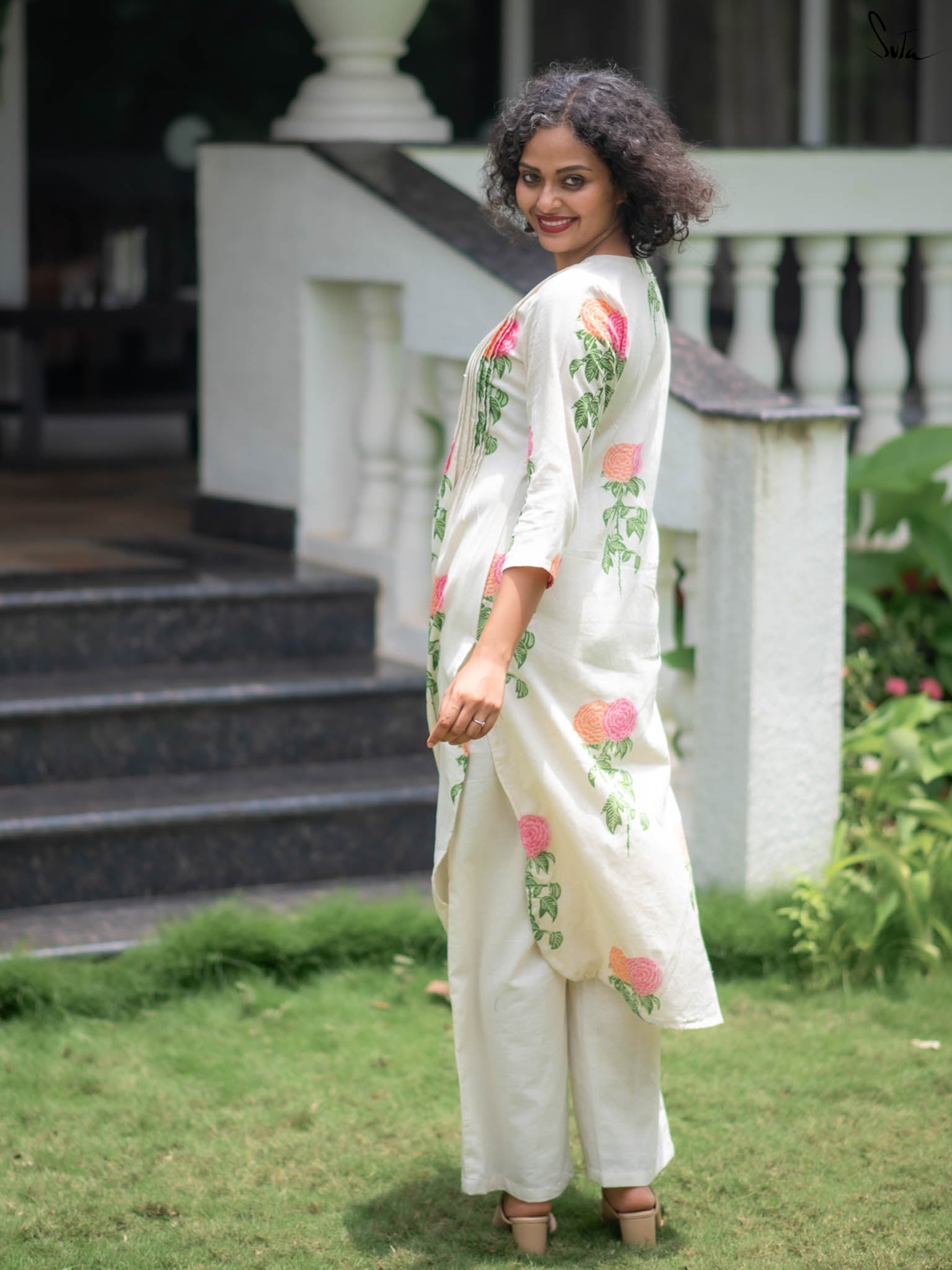 Suta White Cotton Kurta Set