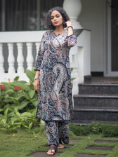 Suta Black Cotton Kurta Set