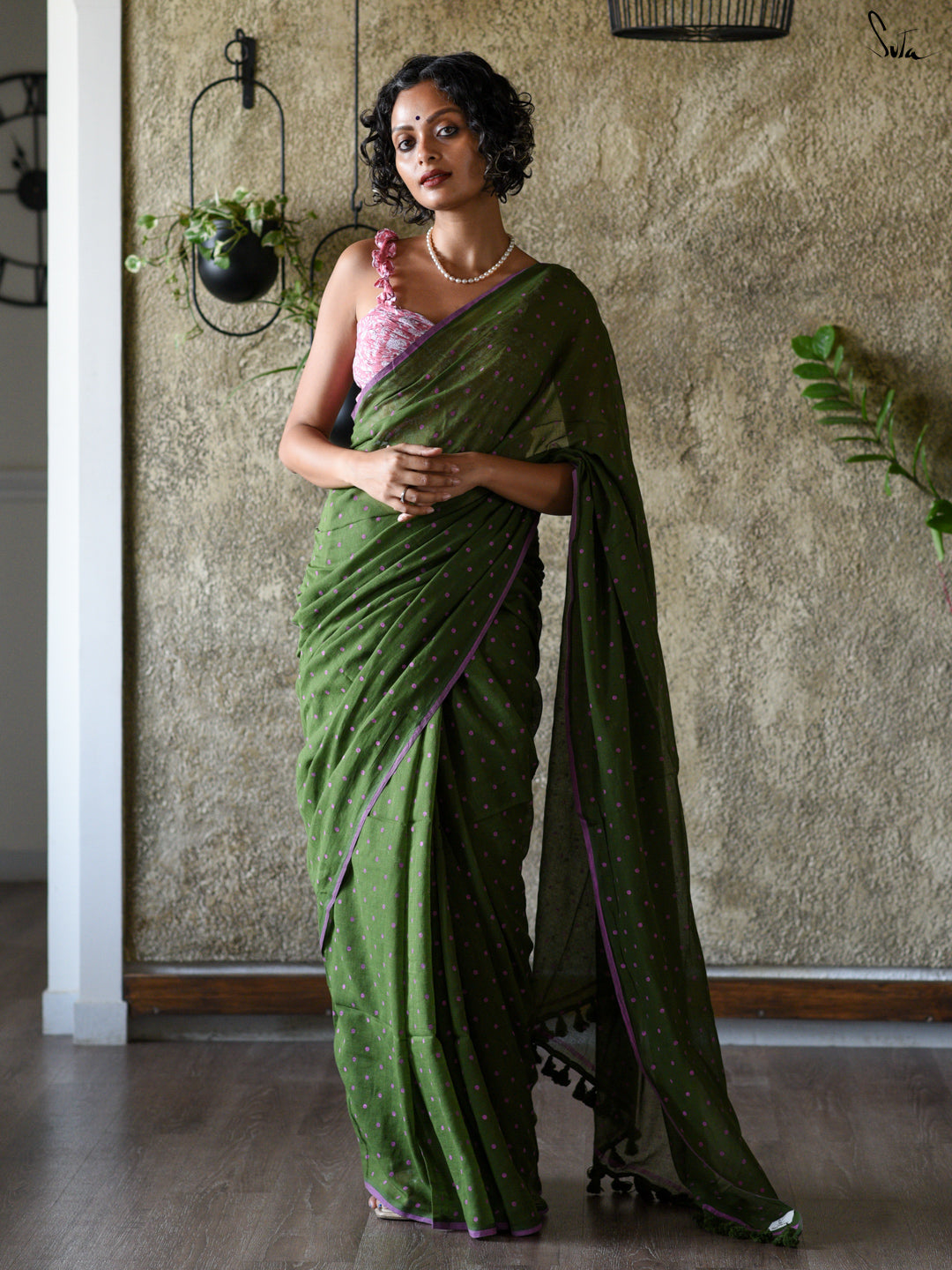 Pothos Polka Saree