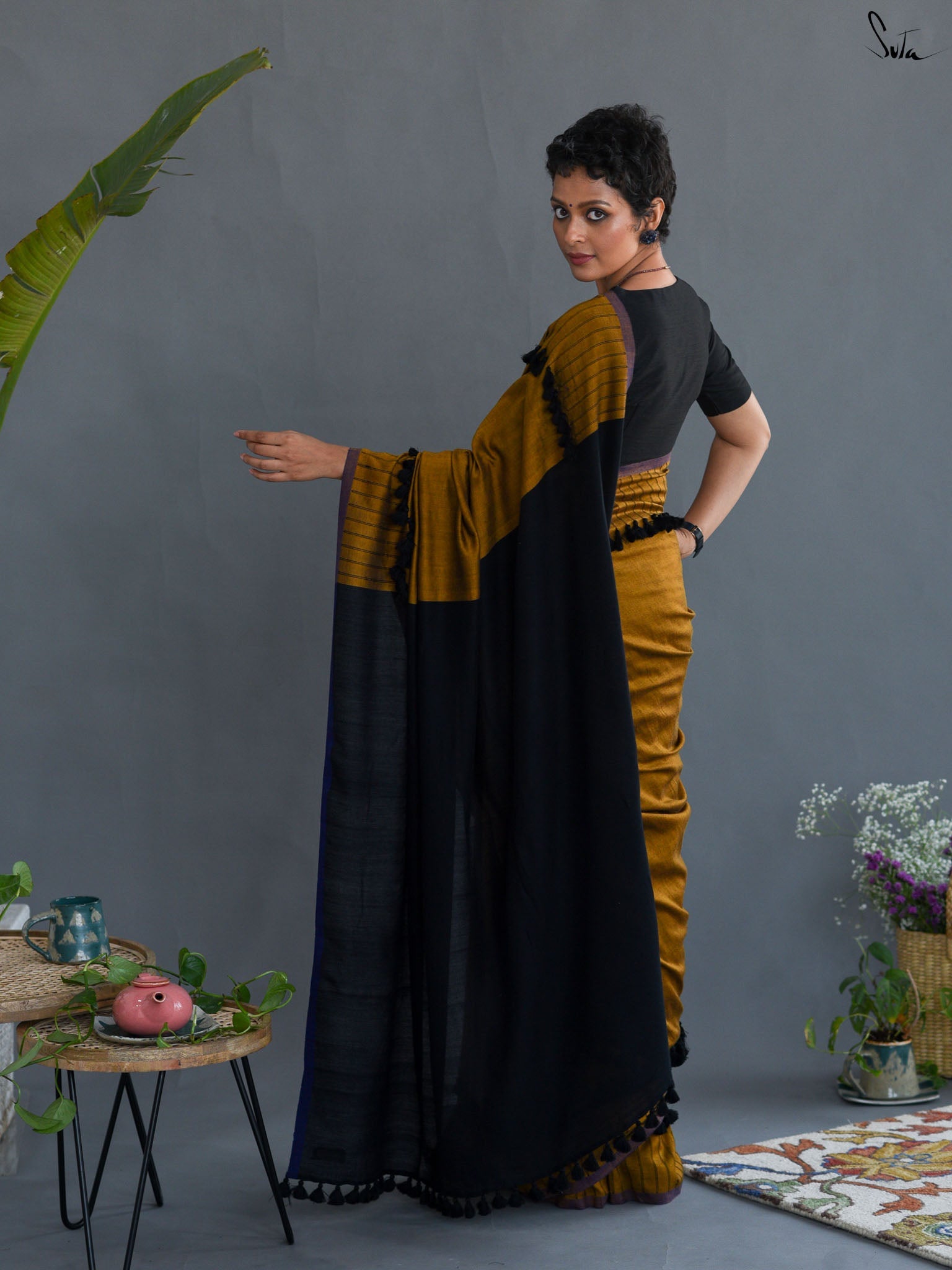 Dark Caramel Crayon Saree