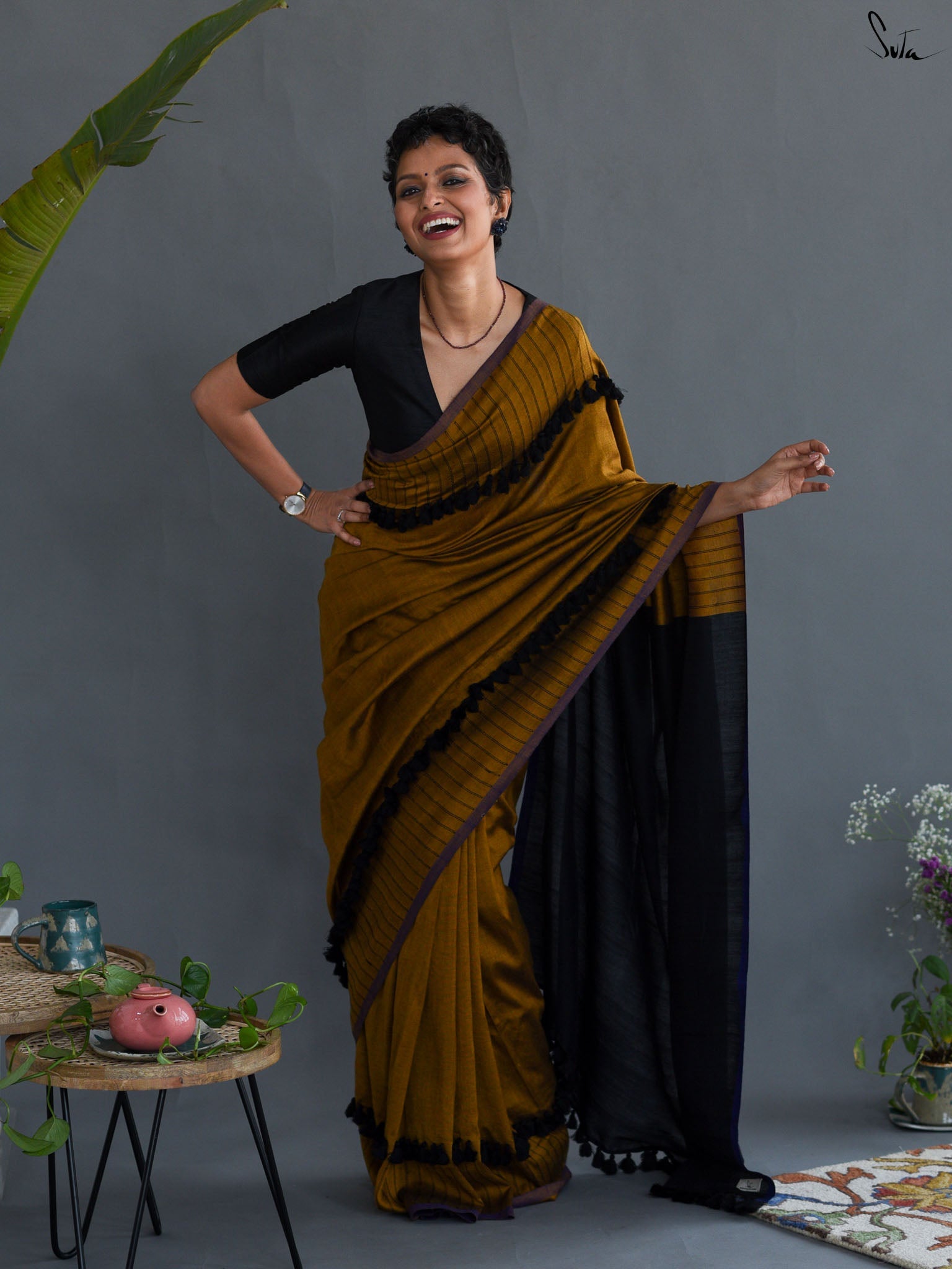 Dark Caramel Crayon Saree
