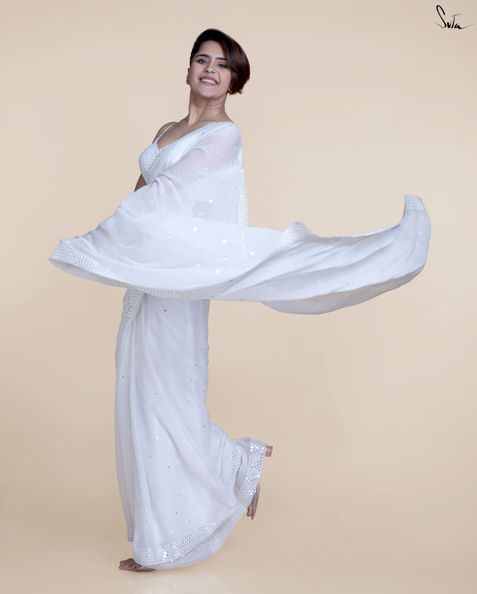 Chic White Saree