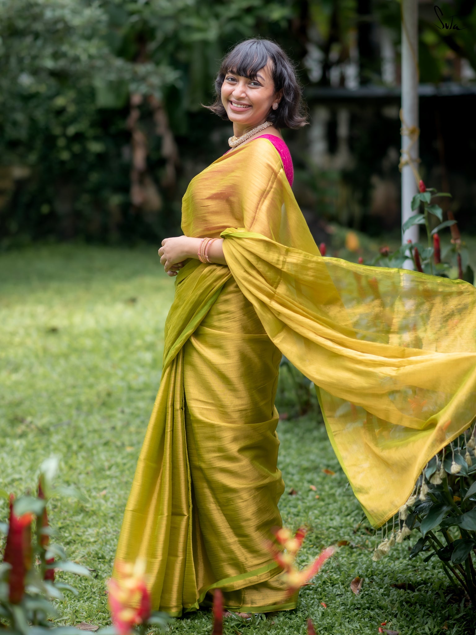 Suta Lime Green Tissue Saree