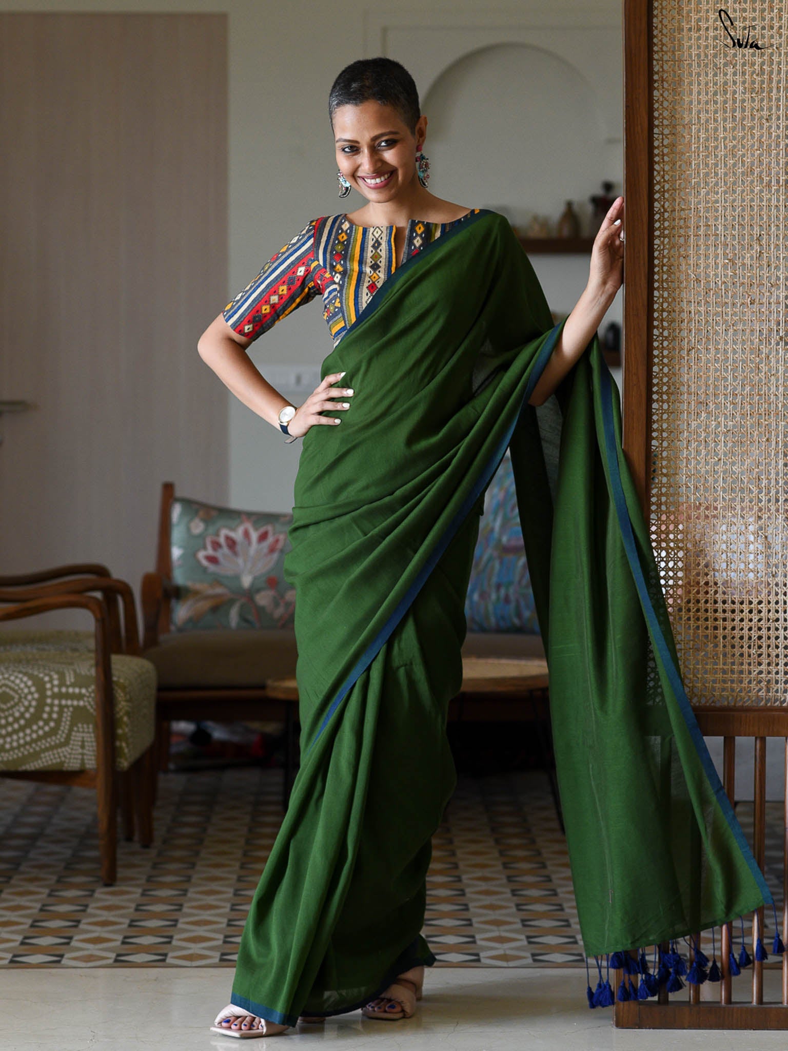 The Connoisuer Saree