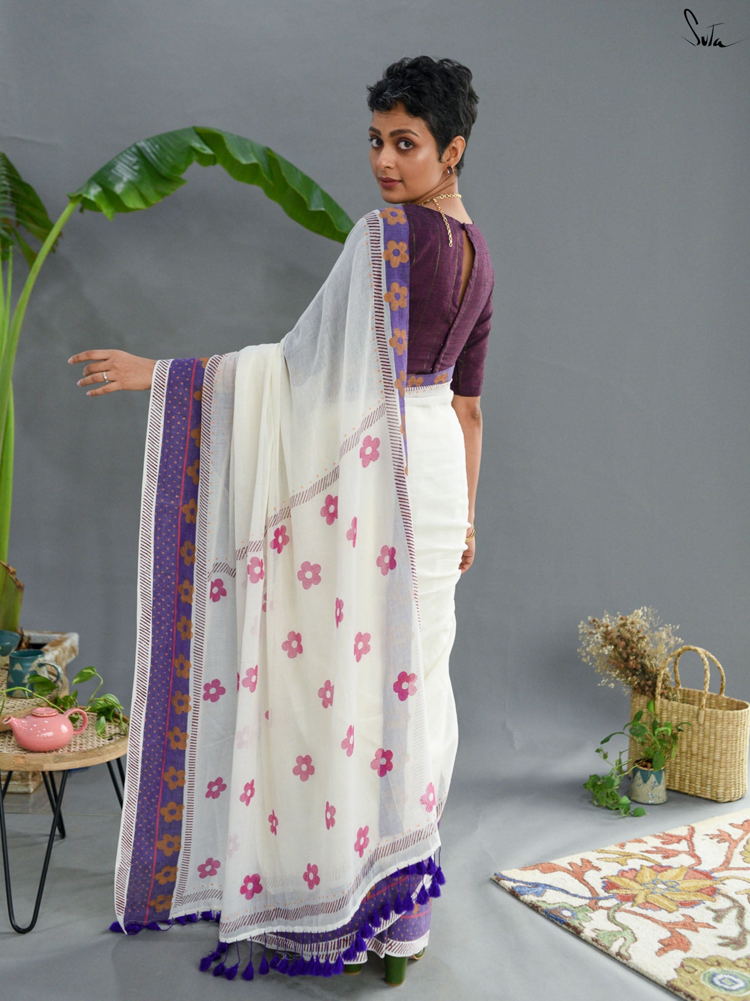 Safed Fulwari Saree