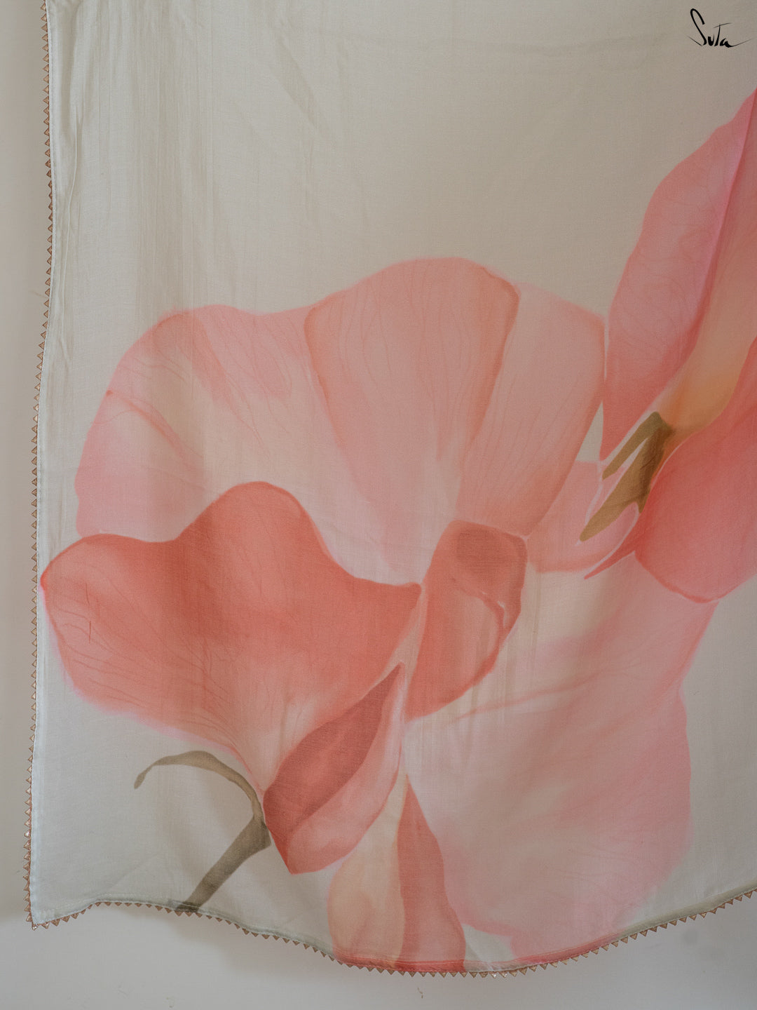 Bouquet of Poppies Saree