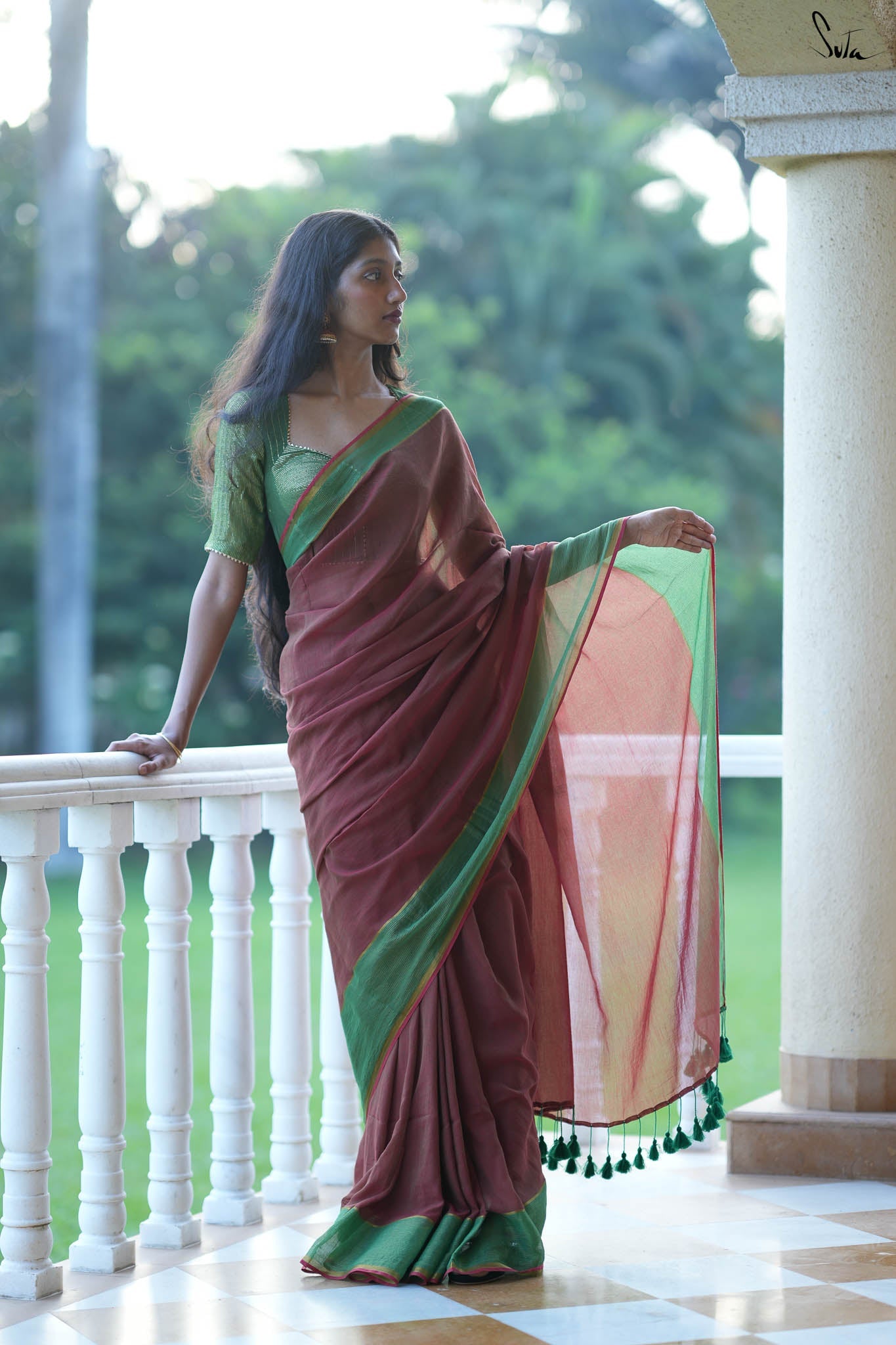 Stripe Border Mul Zari saree