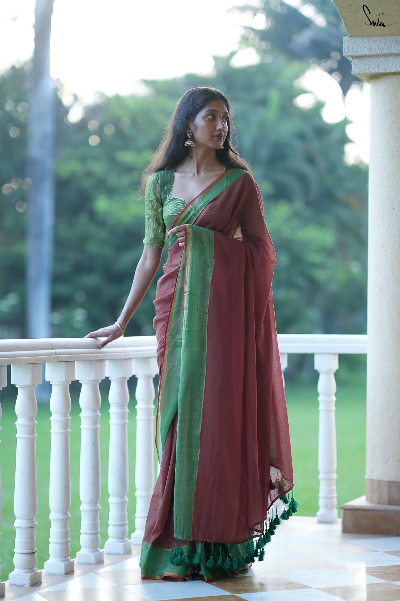 Stripe Border Mul Zari saree