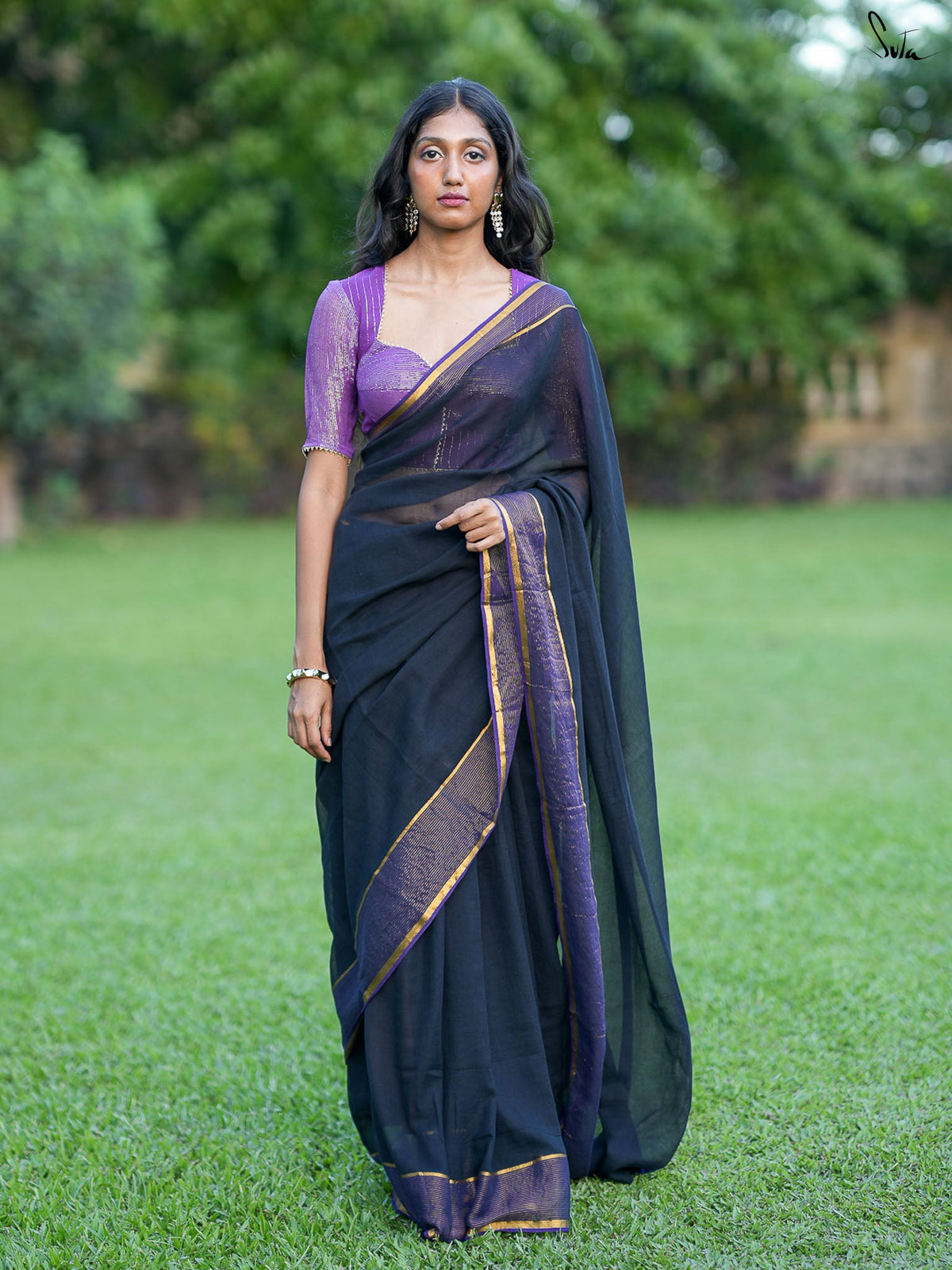 Stripe Border Mul Zari