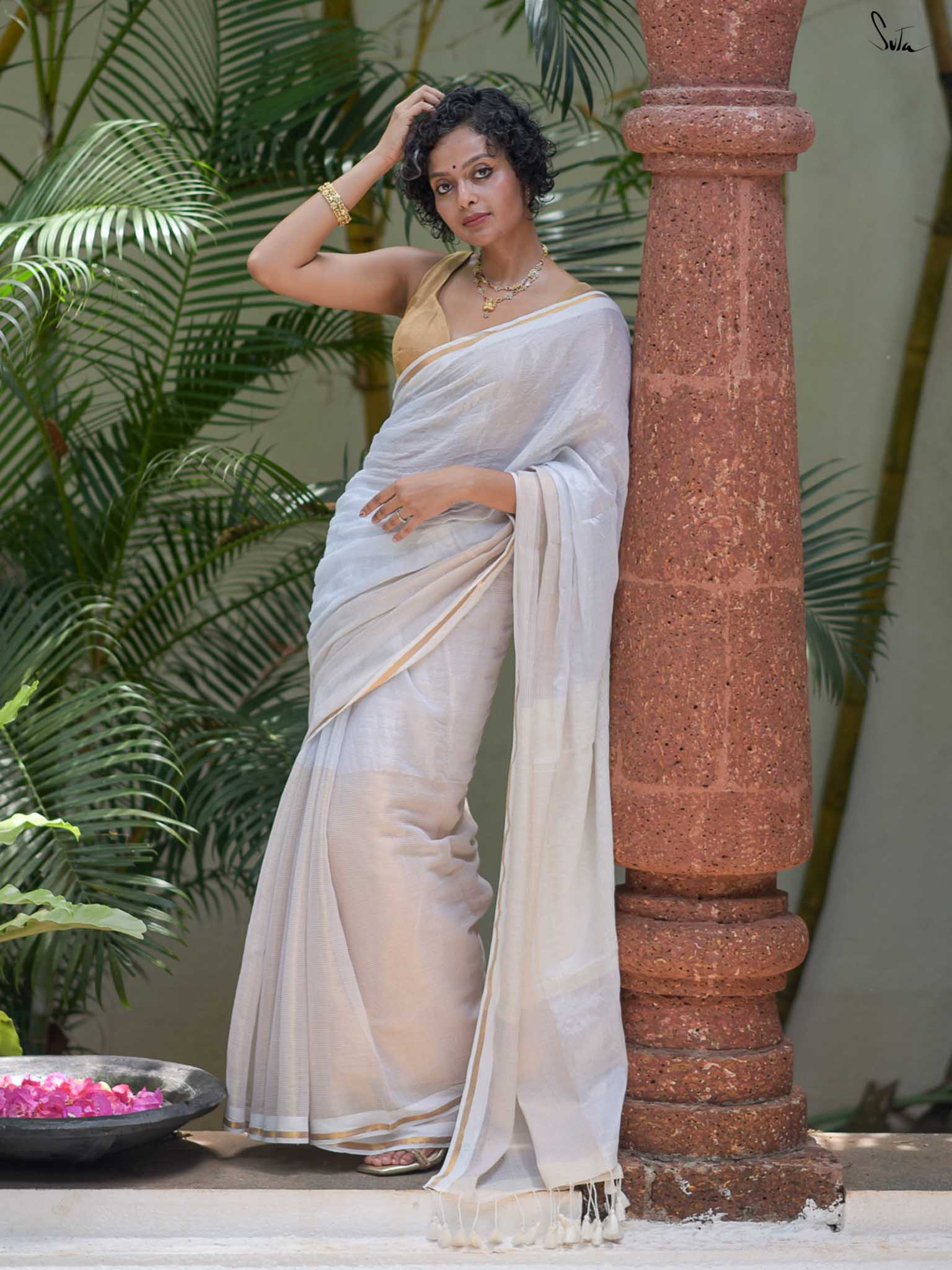 Safed Sona