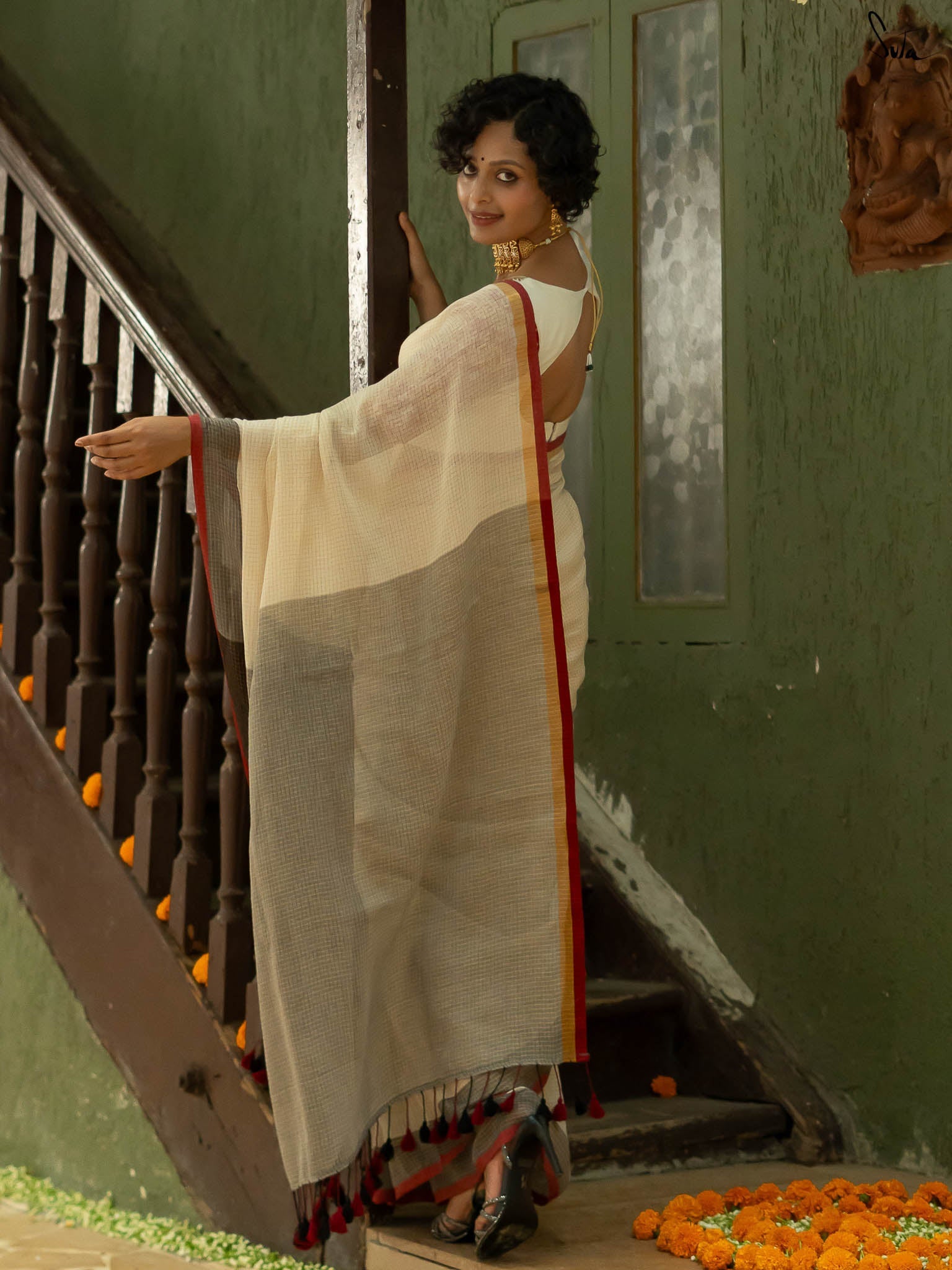 Suta ready to wear Woven Design Saree
