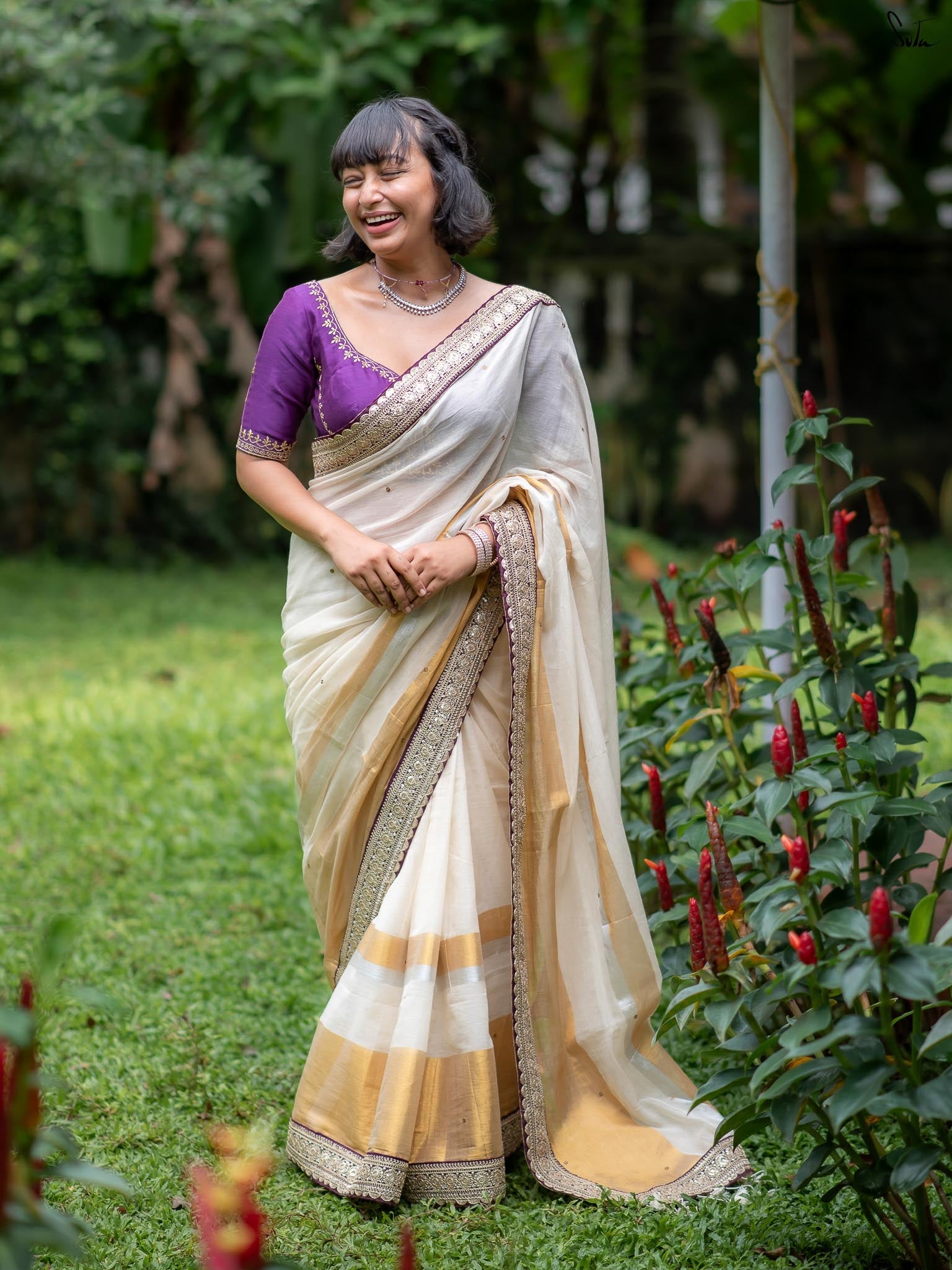Aasmani Sona