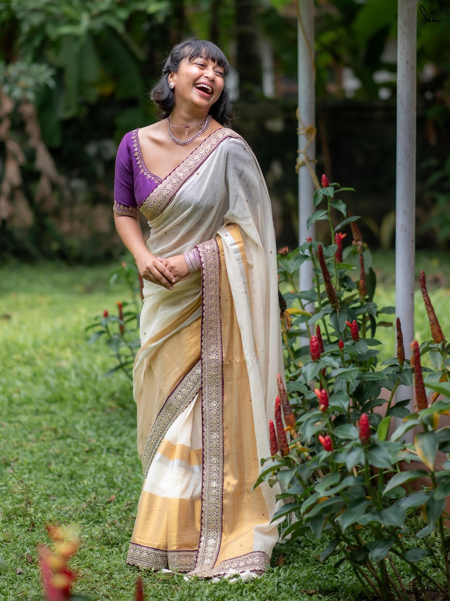 Aasmani Sona