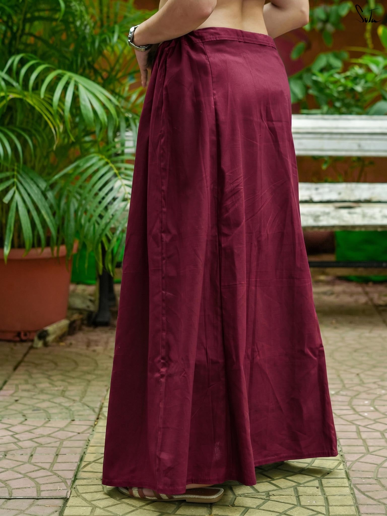 Maroon Twirl