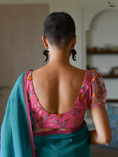 Slayin' Lady Saree
