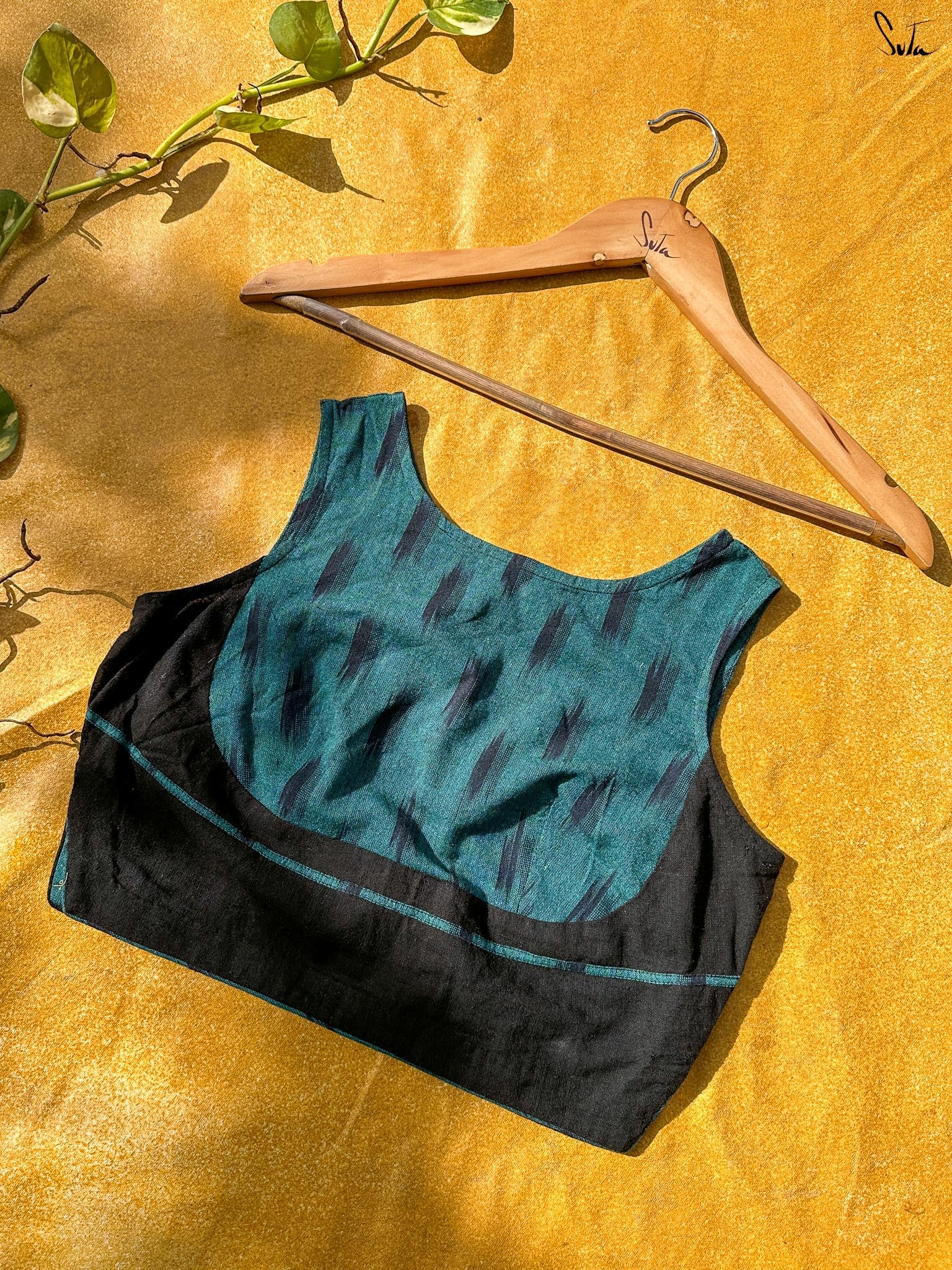 Teal Kalika